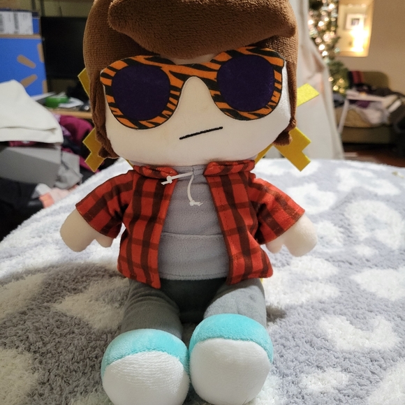 Kreekcraft plush Pillow Character anime with swords VGC RARE 12" - Picture 2 of 7